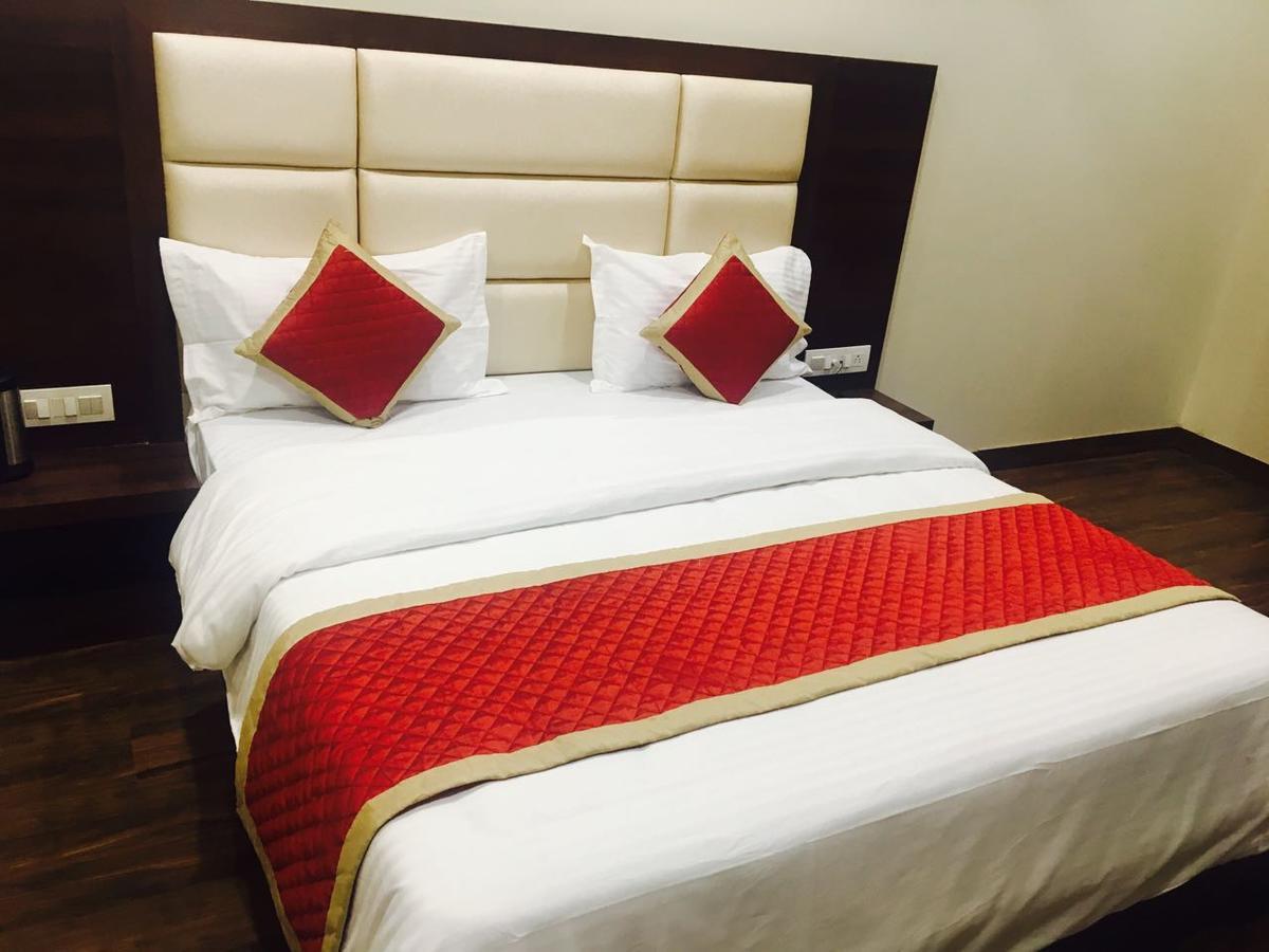 ホテルArya Sheraton アジュメール エクステリア 写真